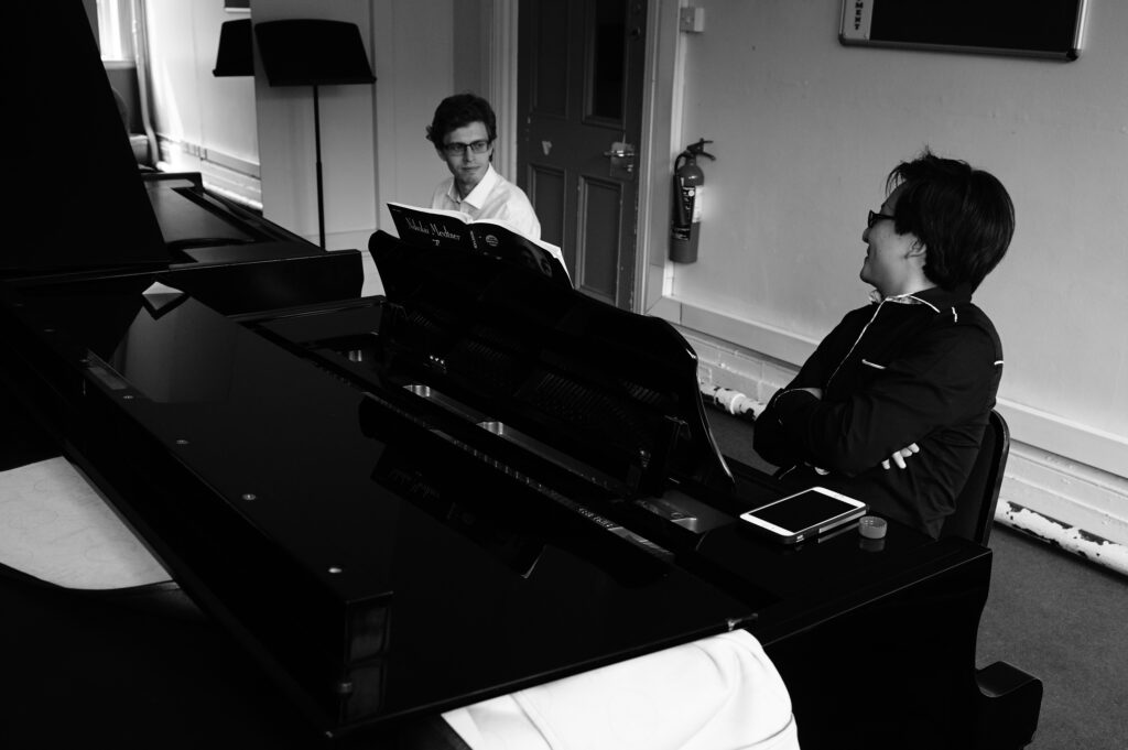 Archie Chen teaching lesson